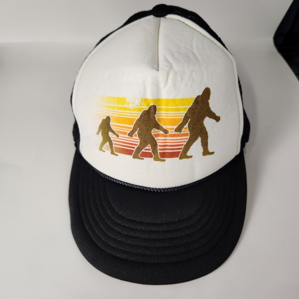 COBRA Bigfoot Evolution Trucker Hat‎ Snapback Black White Mesh Cap OSFM
